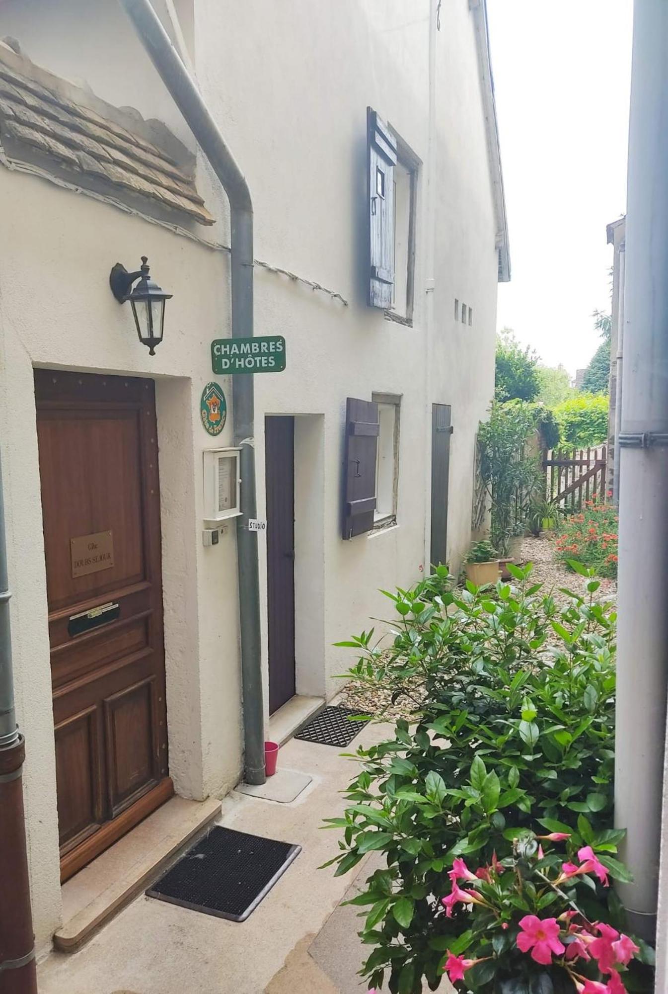 Doubs Sejour - Chambres Avec Petits Dejeuners En Suppl Verdun-sur-le-Doubs Exterior foto